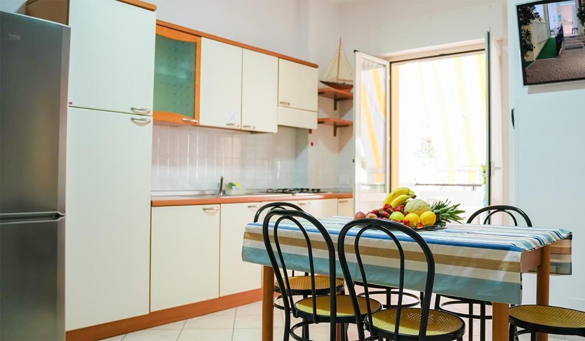 Residence Riviera Alba Adriatica Εξωτερικό φωτογραφία