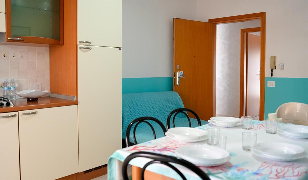 Residence Riviera Alba Adriatica Εξωτερικό φωτογραφία