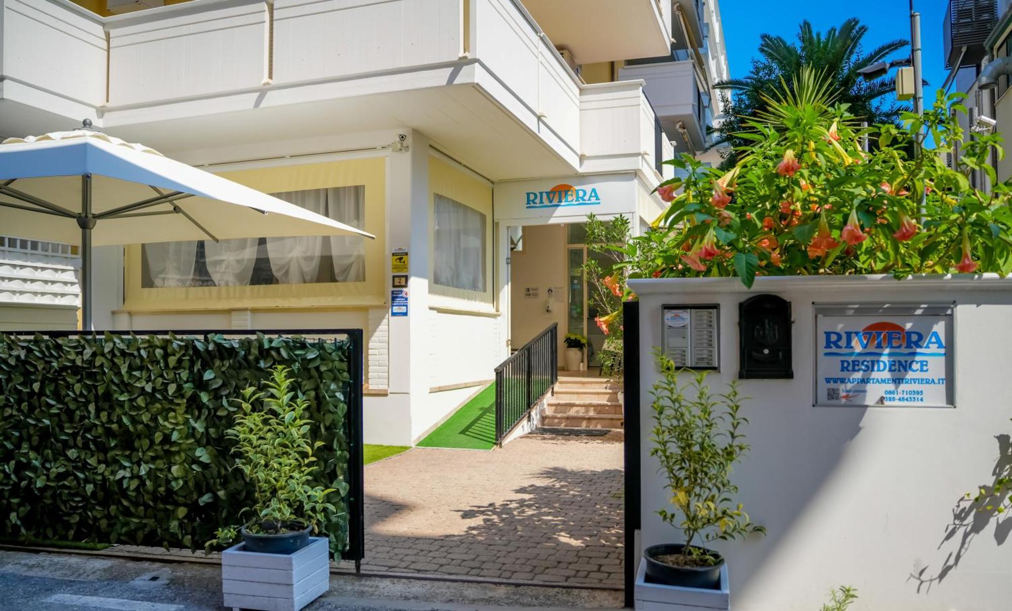 Residence Riviera Alba Adriatica Εξωτερικό φωτογραφία