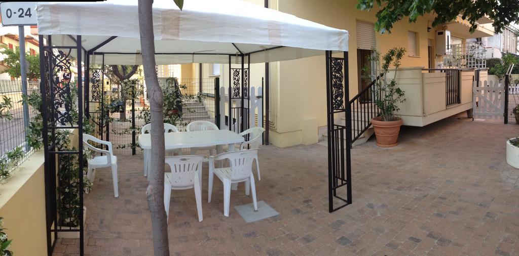 Residence Riviera Alba Adriatica Εξωτερικό φωτογραφία