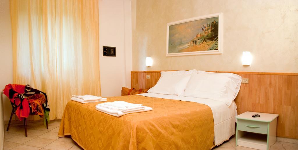 Residence Riviera Alba Adriatica Εξωτερικό φωτογραφία
